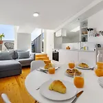Whome Alfama 2-bed Minimalist Retreat For Digital Nomads & Remote Workers *