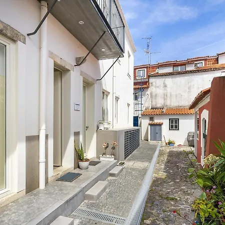 Whome Alfama 2-bed Minimalist Retreat For Digital Nomads & Remote Workers ליסבון