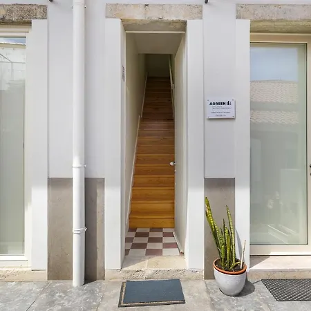 Whome Alfama 2-bed Minimalist Retreat For Digital Nomads & Remote Workers * ליסבון